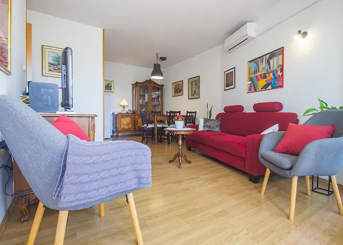 La Maison Central Split Apartment